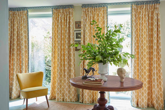 How to Hang Curtains