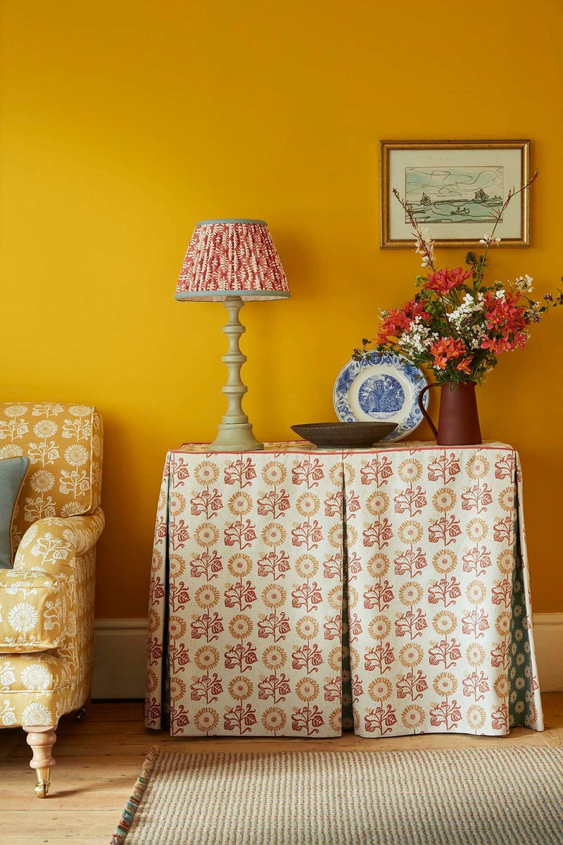Console table wild garden
