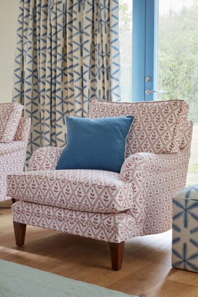 Traditional Armchair with Back Cushion