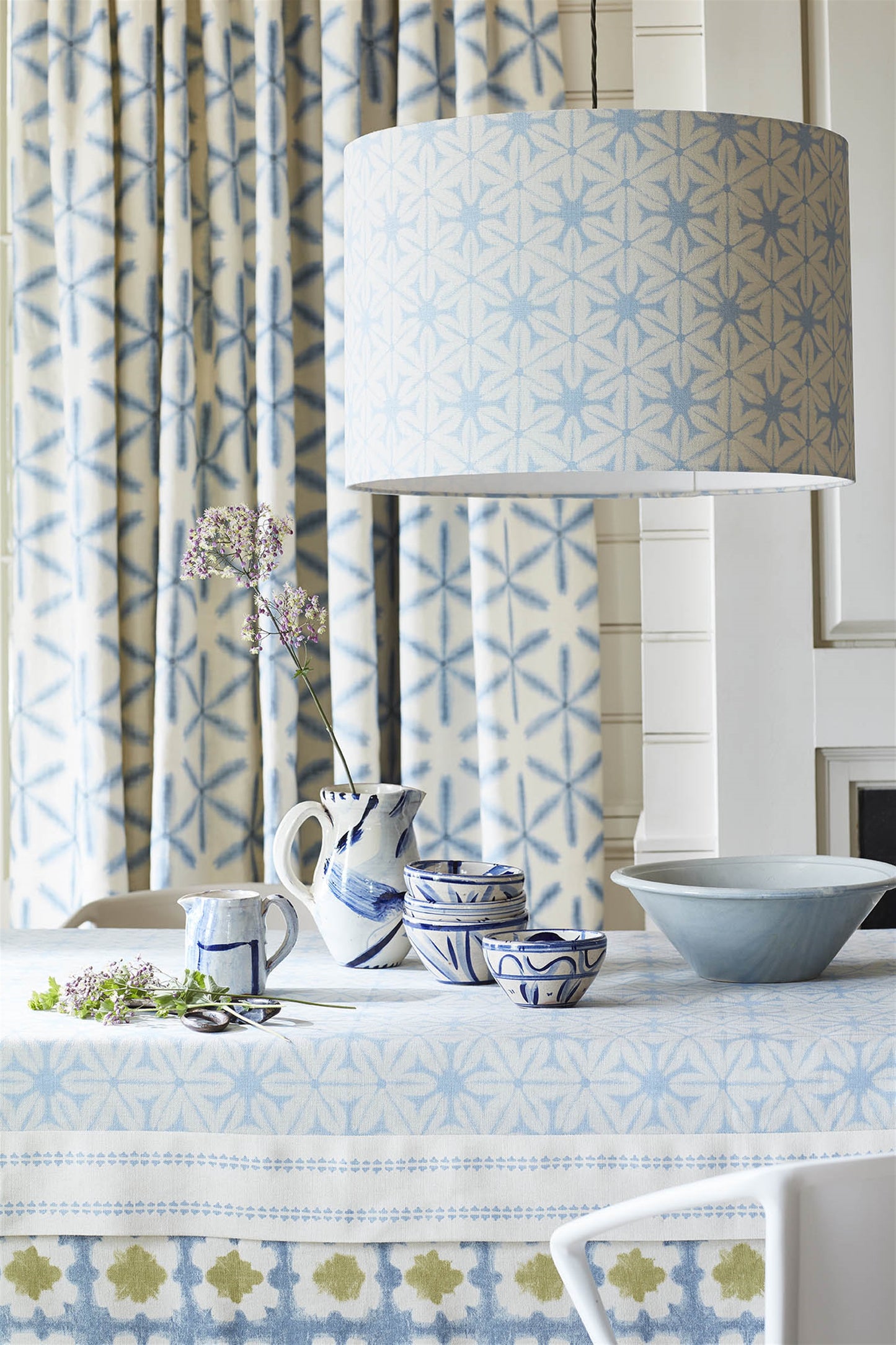 Simple Ticking Detail - Forget-me-not