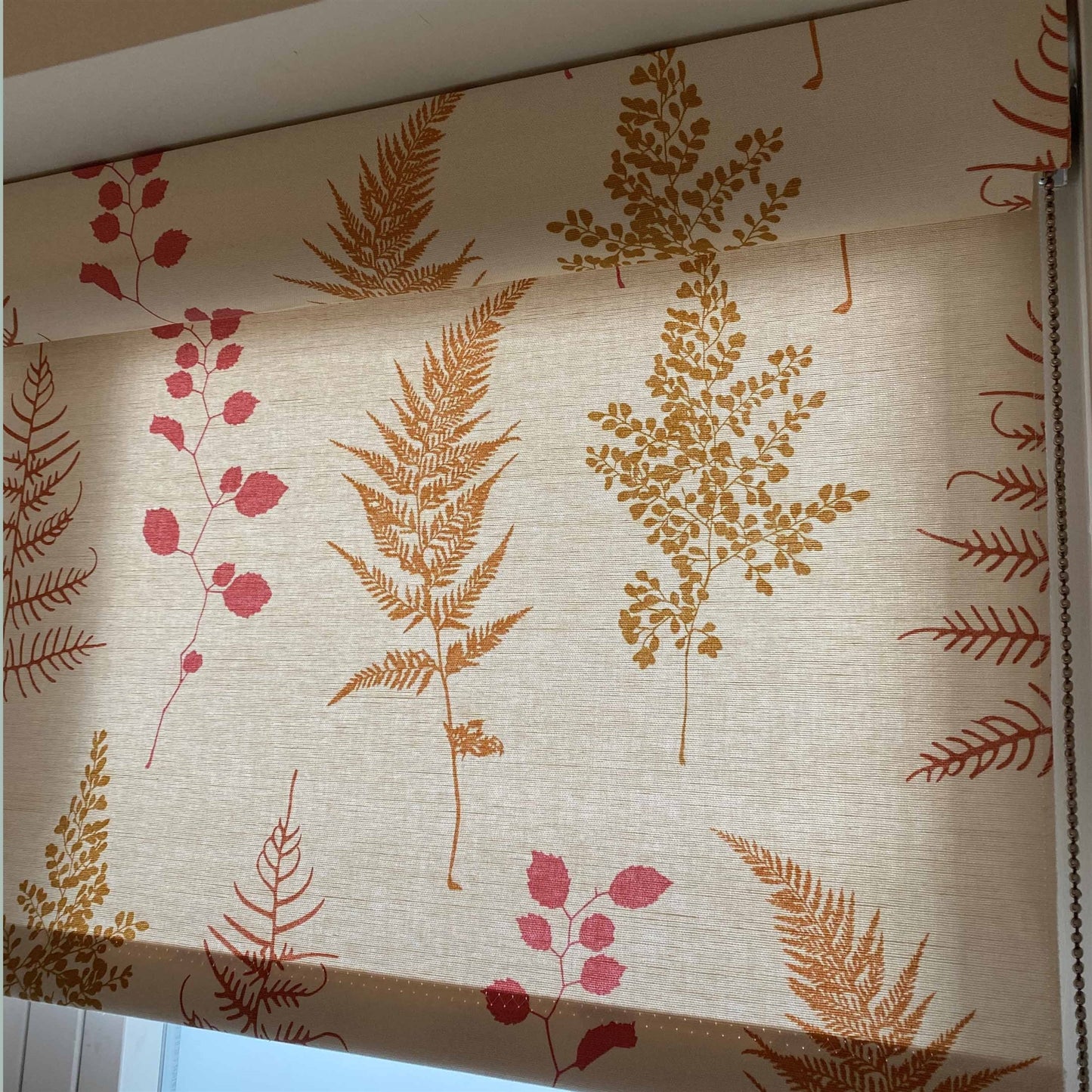 Roller Blind & pelmet - Fine Foliage (W: 88cm x D: 120cm) - Was £450, NOW £380.00